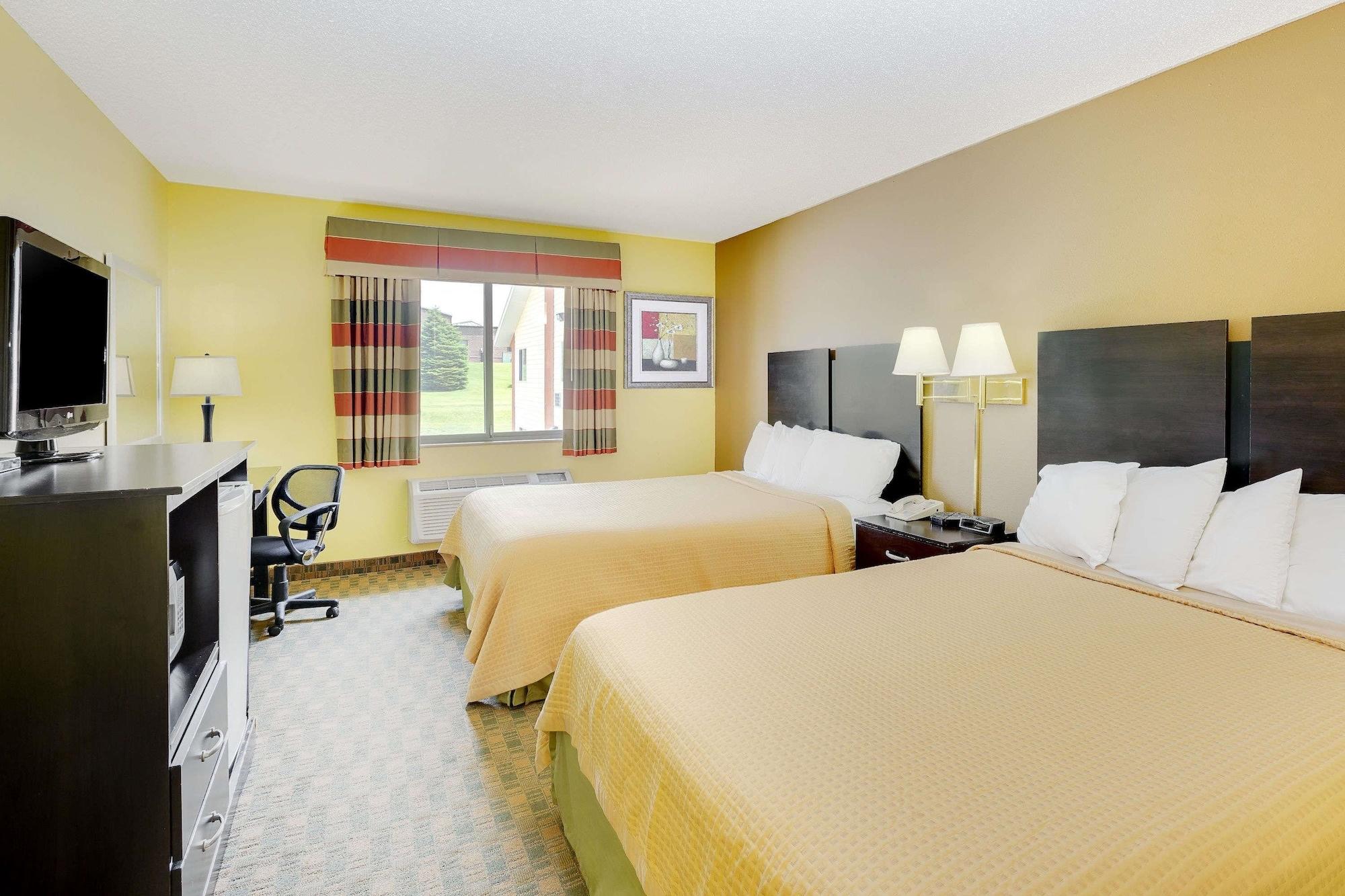 Econo Lodge Inn & Suites Yankton Kültér fotó